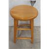Image 2 : 2 Wooden Stools 24'' Tall