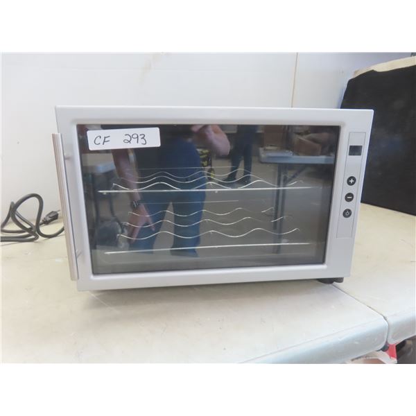 Thermoelectric Wine Cooler 11"x20"x16" New or Store Return 