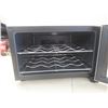 Image 6 : Thermoelectric Wine Cooler 11"x20"x16" New or Store Return 
