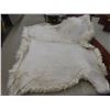 Image 3 : Large Sheep Skin Rug 5 ft x 3 1/2 ft 