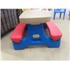 Image 3 : Little Tykes Picnic Table + 4 Childrens Plastic Lawn Chairs 