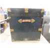 Image 3 : Vintage Trunk 21"x40"x20"