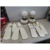 Image 1 : 2 Ceiling Fans with Light, Blade Length 11" = Works 