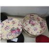 Image 2 : Hat Box + 5 Ladies Hats 