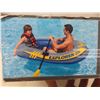 Image 4 : New Old Stock  Intex Inflatabale Explorer 200 Boat Set