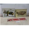 Image 1 : 3 Modern Metal Tractor Signs - John Deere, Farmall + 