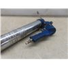 Image 8 : Air Grease Gun Manual Drill + Fire Extinguisher 