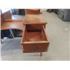 Image 9 : Wood Vanity Dressing Table with Tri Mirror + 