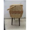 Image 2 : Vintage Sewing Basket 