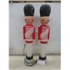 Image 1 : 2 Soldier Blow Molds 31" Tall 