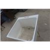Image 3 : Laundry Tub 34"x24"x25"
