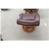 Image 5 : Leather / Leather Style Reclining Swivel Chair with Ottoman 