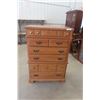 Image 1 : Oak Dresser 52"x36"x18"