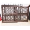 Image 3 : 2 Gates Metal 39x33 and Plastic 26x24 Expandable to 41