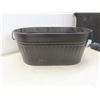 Image 5 : Copper Basin and Large Black Metal Tub 