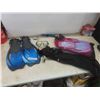 Image 1 : 2 Sets Fippers, Snorkel and Goggles with Carry Bags