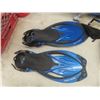 Image 2 : 2 Sets Fippers, Snorkel and Goggles with Carry Bags