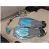 Image 4 : 2 Sets Fippers, Snorkel and Goggles with Carry Bags