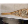 Image 4 : Vintage Snow Shoes 14x42