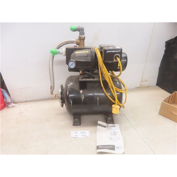 Mastercraft Shallow Well 1/2 HP Pump with 6 Gallon Tank