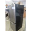 Image 3 : LG Stainless Steel Fridge with Bottom Freezer 67' x 29 1/2"x 30"