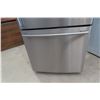Image 6 : LG Stainless Steel Fridge with Bottom Freezer 67' x 29 1/2"x 30"