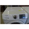 Image 3 : Samsung Washer/ Dryer Set - Washer is Front Load , Dryer is a Steam  Dryer 