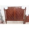 Image 2 : Antique Post Bed 60'' Wide 