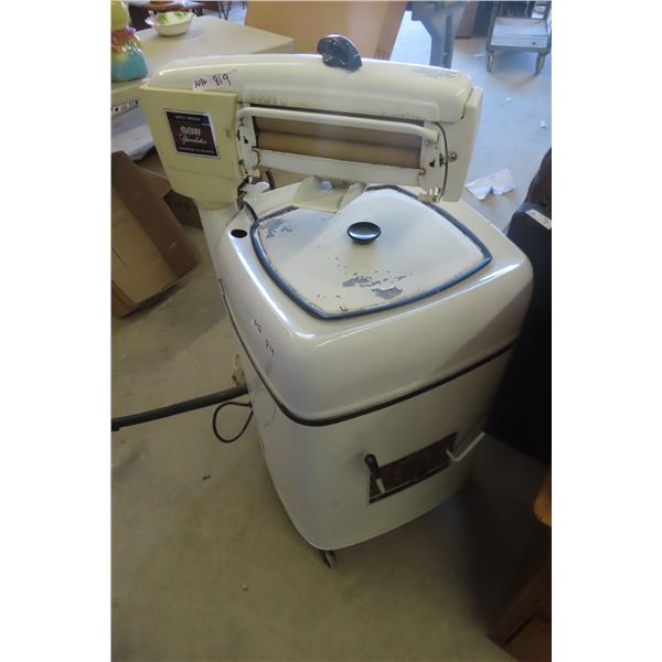 GSW Wringer Washer 