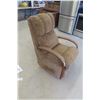 Image 1 : Lazy Boy Rocking Recliner 