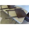 Image 2 : 3 Folding TV Tables 
