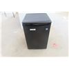 Image 1 : Danby Beer Fridge 27"x18"x18"