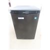 Image 3 : Danby Beer Fridge 27"x18"x18"