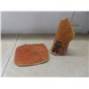 Image 2 : 3 Soapstone Style Figures, Birchbark Tee Pee