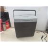 Image 2 : Coleman 12V Cooler and Napoleon Flip Box