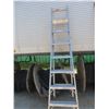 Image 3 : Aluminum Extension Ladder Featherlight