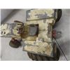 Image 7 : 3 Metal Tractors Largest 7x10x5 1/2
