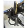 Image 8 : 22 Right Handed Golf Clubs with Bag 