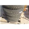 Image 3 : (4) Tires 235/65R16