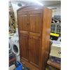 Image 1 : 2pce Wardrobe 82'' x 35'' x 21'' 