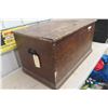 Image 2 : Wooden Trunk 19'' x 37'' x 20'' 
