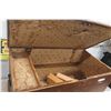 Image 5 : Wooden Trunk 19'' x 37'' x 20'' 