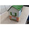 Image 7 : Vintage Tin Litho Playhouse 32'' x 8 1/2'' x 14'' 
