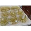 Image 2 : 21pcs of Depression Glass 