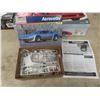 Image 4 : 5 Models: Ferrari F40 1:12, Corvette 1:24 & Others 
