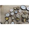 Image 6 : 45 Pressure Gauges 