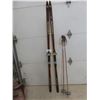 Image 1 : Normark II Cross Country Skis 74''/183cm Long with Ski Poles 