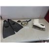 Image 1 : Swimming Flippers Size 11-12, Snorkel, Diving Goggles &
