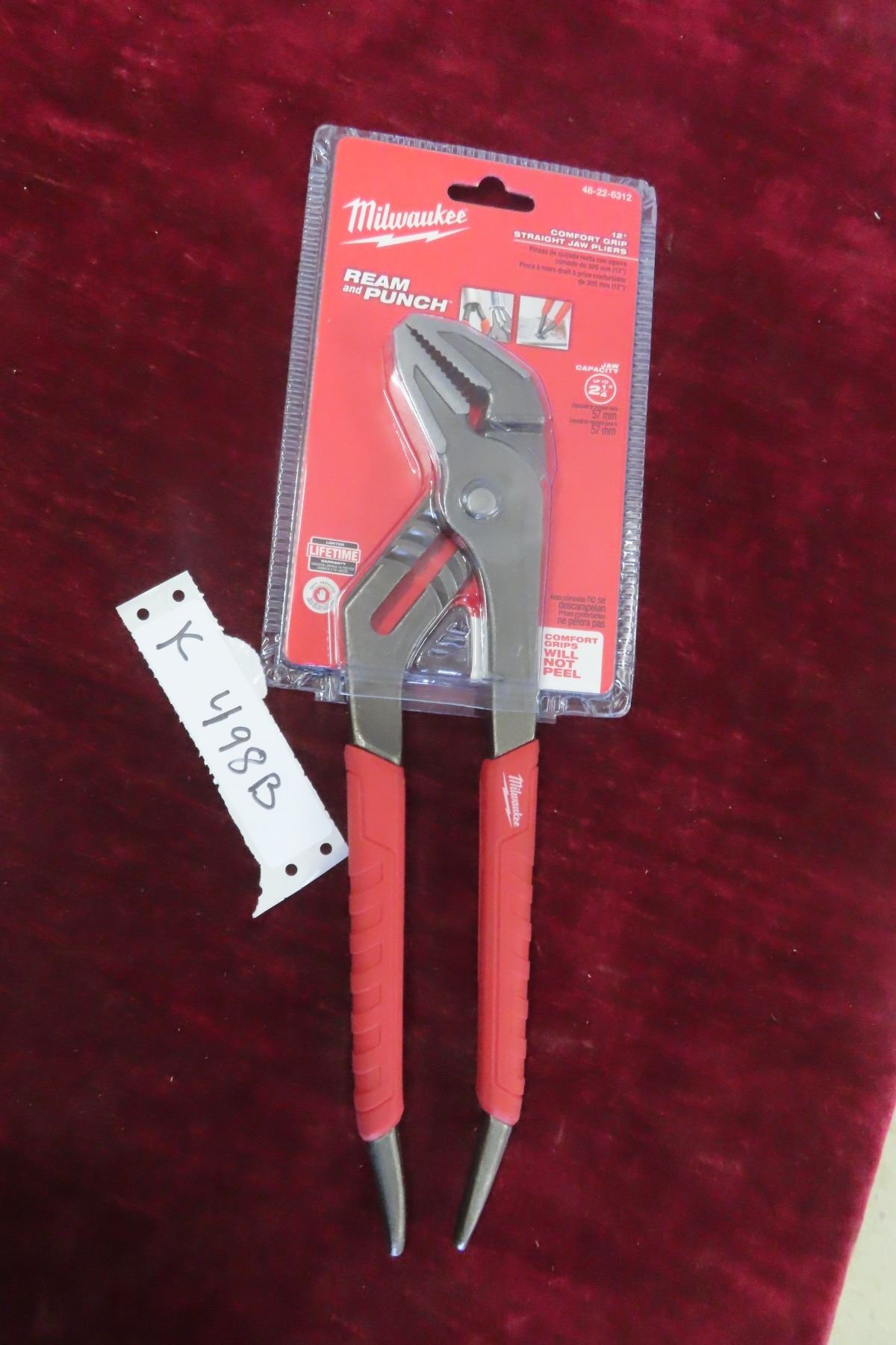 thumbnail image 2 of Milwaukee 48-22-6407 7" Smooth Jaw Nipping Pliers With Comfort Grip - Rust Resistant 2 of 3