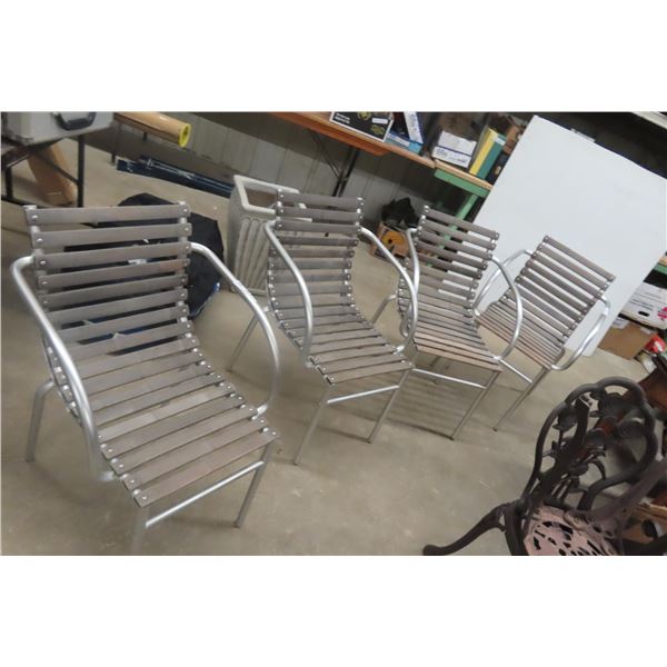 4 Patio Chairs